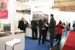 besucher 300x200 CeBIT Live 2009   Der 2. Tag auf der CeBIT beginnt vielversprechend